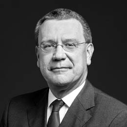 Dr. Ralf Nowak